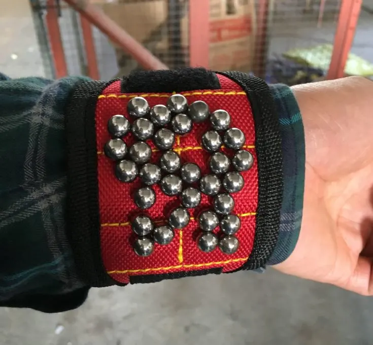 Lightweight Magnetic Wristband for Holding Tools with 6 Area 6 Magnets