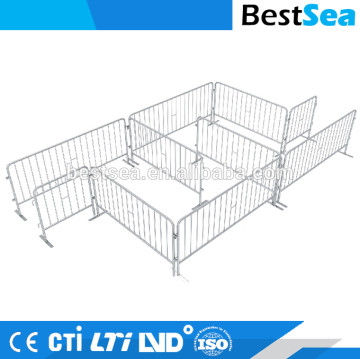 Metal removable road crowd control barricades for sale