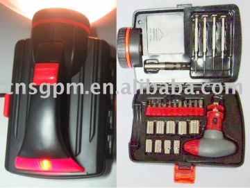 26pcs tool kits sets flash flight tool kits sets with flashlight torch