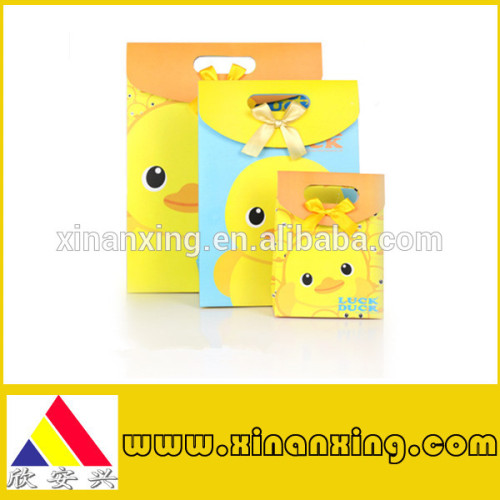 Cute little yellow duck series of packaging gift bags