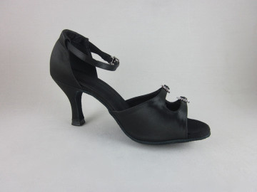 Latin dancing shoes near me