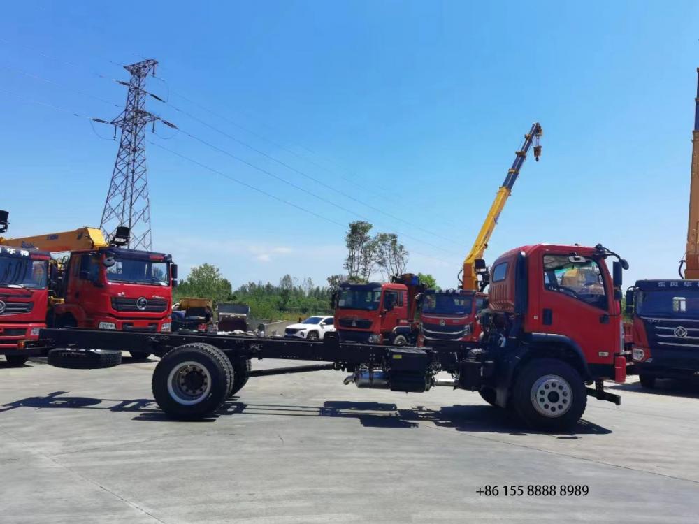 Dongfeng New Single Row Truck Crane 9 Jpg