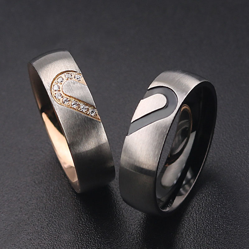 Heart Shaped Wedding Ring Set