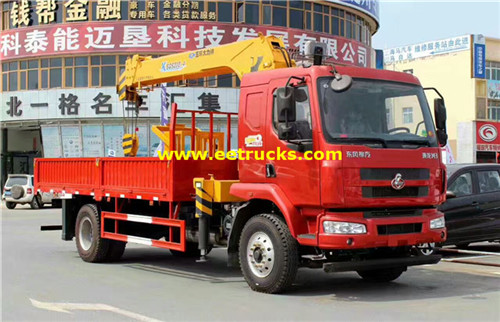 Dongfeng 6 Ton lori na cranes