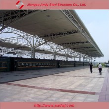 Steel pipe truss waiting hall