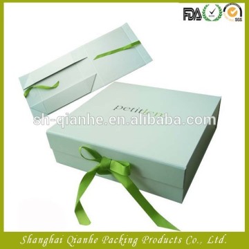 New design colorful folding paper gift box with ribbon