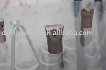 Chisel rock bit