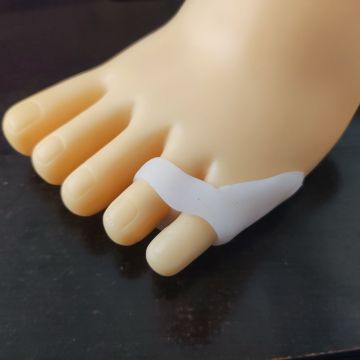 Gel Toe Bunion Guard Cushioning Spacer