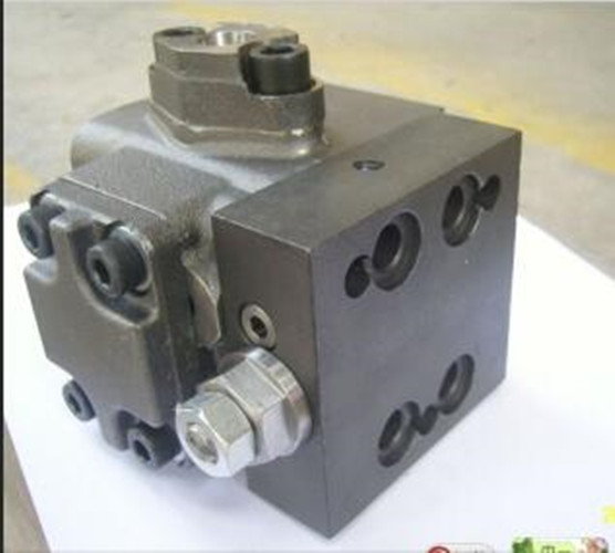 Komatsu PC400LC-6Z Valve 702-21-09147