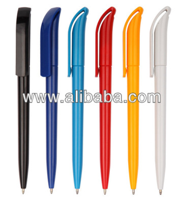 New twist plastic ballpoint pen