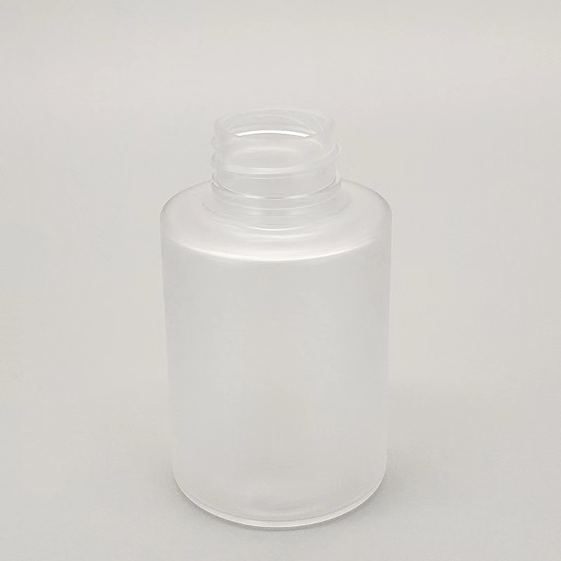 હિમાચ્છાદિત સ્પષ્ટ પીપી પ્લાસ્ટિક કોસ્મેટિક બોટલ સેટ પેકેજિંગ