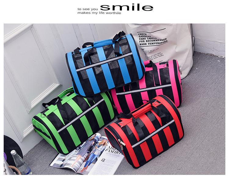 Outdoor pet cat dog travel bag pet carrying Portable Breathable Pet Bags Carrier Dog Tote Bag