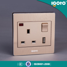China Supply 13A Wall Socket with 1 a USB Socket, British Standard Wall Outlet with USB