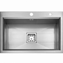 Single bowl sink with zero radius corner faucet