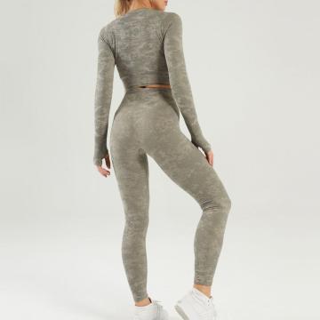 Seamless camouflage suit female