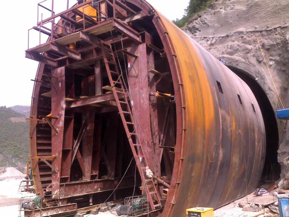 Carro de revestimiento de túnel de encofrado ferroviario