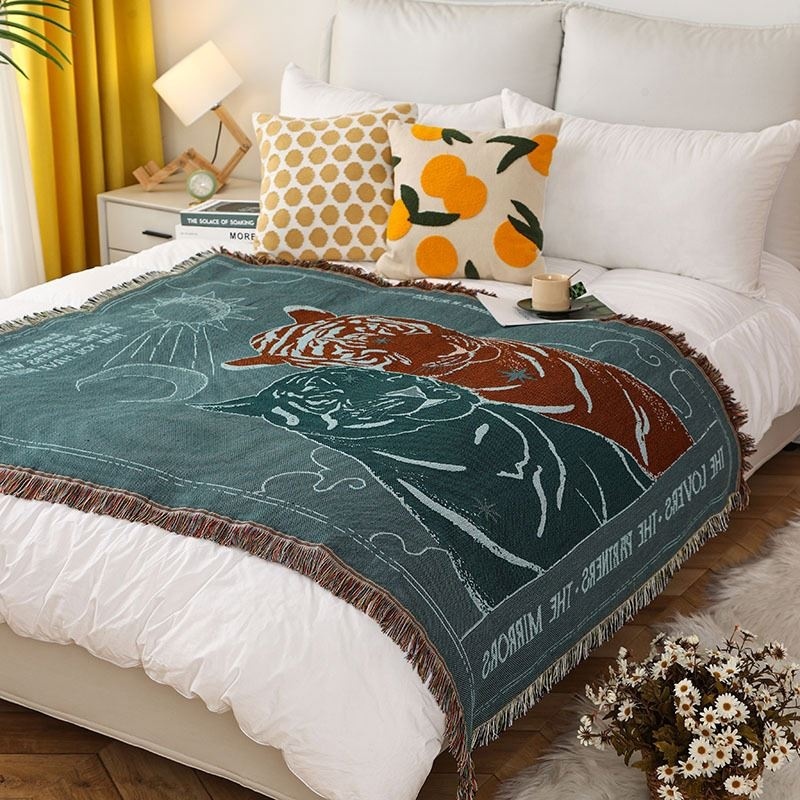 Stunning Mandala Tapestry - Embroidered Islamic Wall Hanging