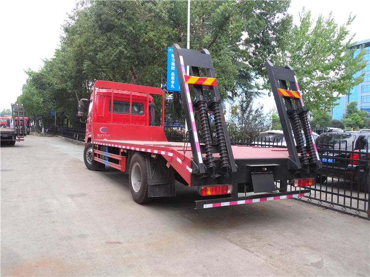 Flatbed Truck 4