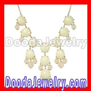 2012 Hot Elegant White Bubble Necklace, Resin Crew Bib Statement Necklace Custom Jewelry 