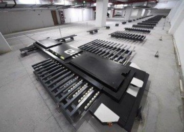 Intelligent comb-type parking AGV