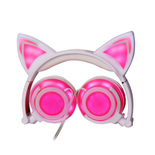Auriculares con cable de oreja de gato que brillan intensamente, ligeros y cómodos