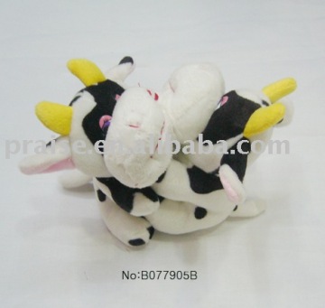 plush toy(cow),stuffed toy,electric plush toy