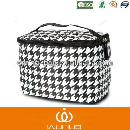 2013 cheap bulk cosmetic bags