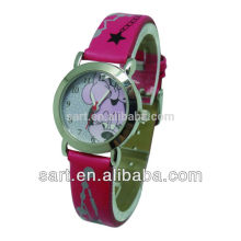 Custom made simple cartoon vogue kid watch,child watch,leather watch