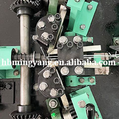 Good Price fully automatic cs-a cs-b cs-c Barbed Wire Fencing Machine Automatic