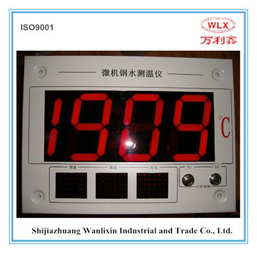 Hanging molten steel temperature measuring device