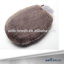 microfiber cleaning mitt