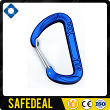 Easy Using Cheap Metal Carabiner for Climbing