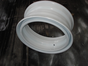 Demountable wheel rim