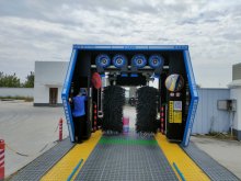 Automatic car washing machine "challenge" manual car washing