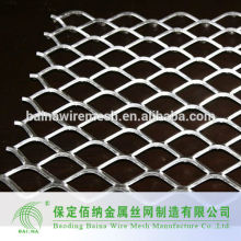 Expanded metal wire mesh fence