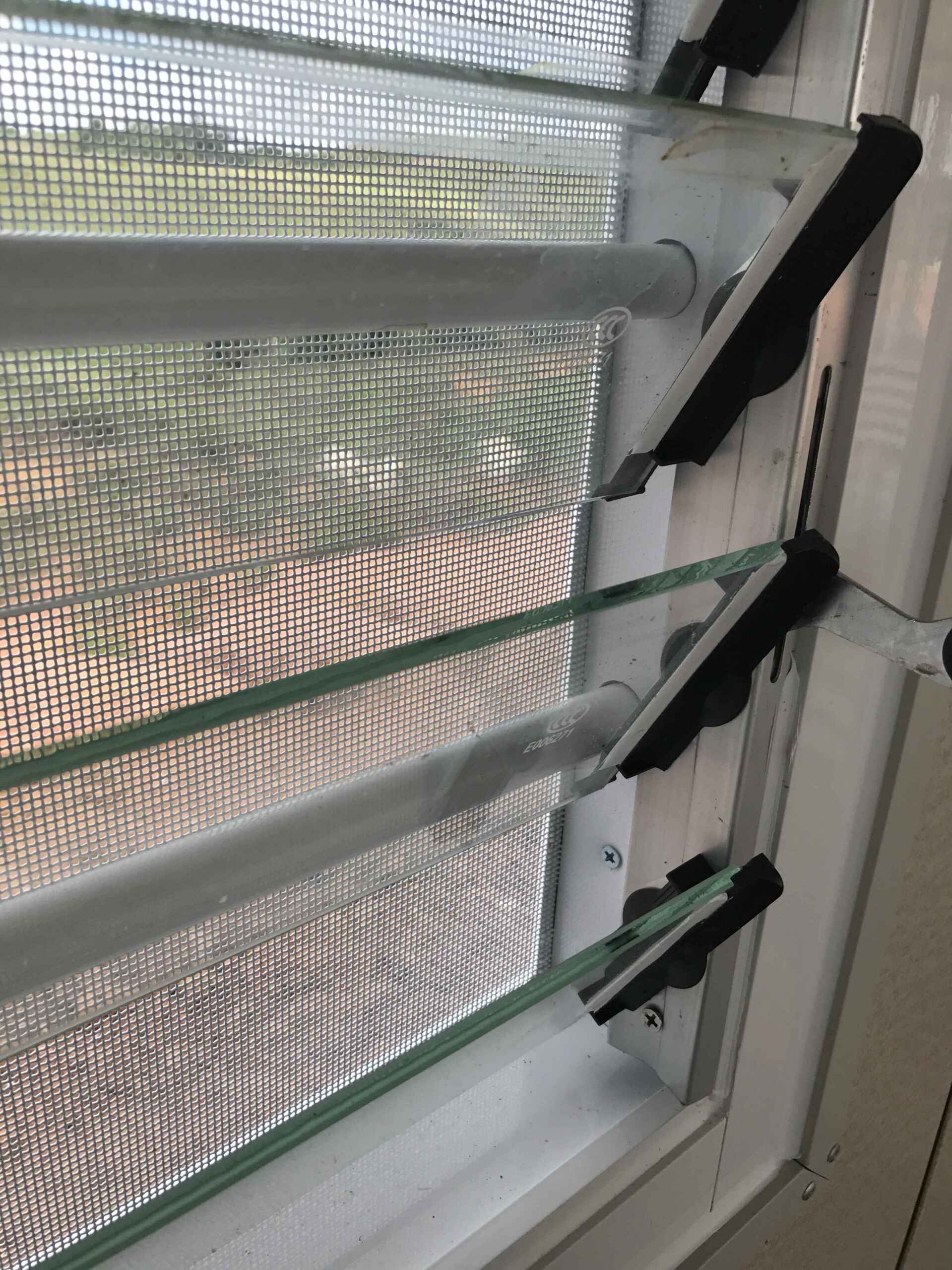 Aluminum Glass Shutter Window Designs for Bathroom