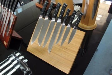 Universal Germany Knife Set With Bamboo Block