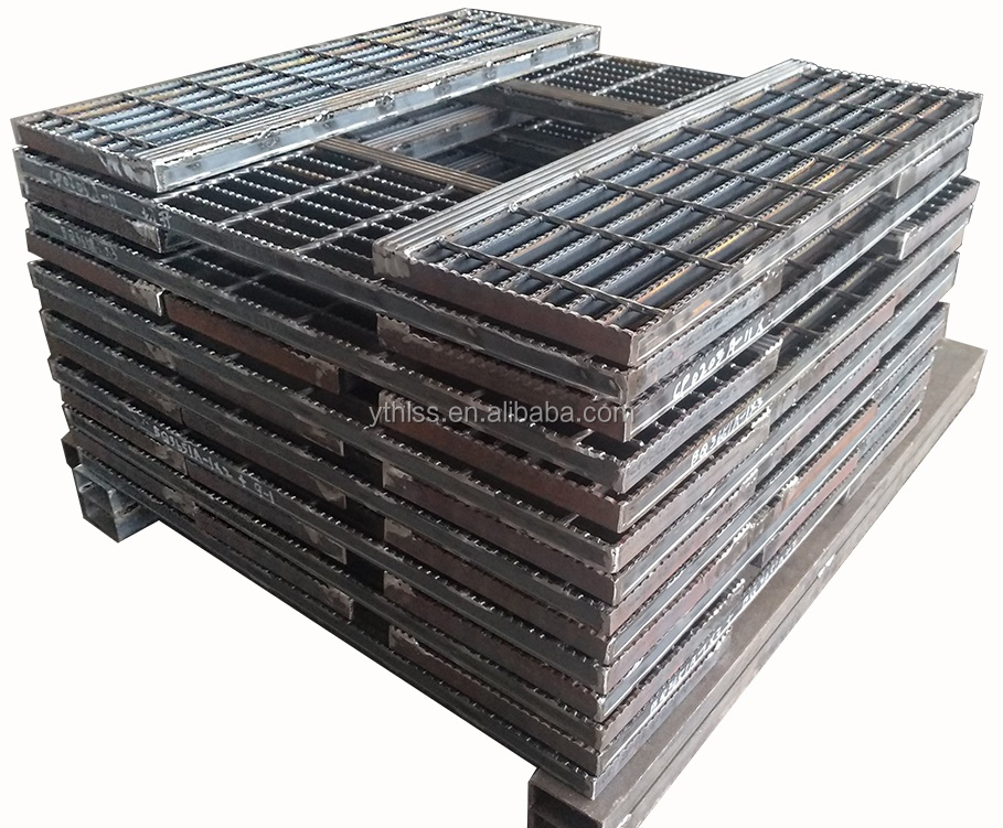 Outdoor Galvanized I-Bar Serrated Steel Stair Tread | Non-slip Steel Tread