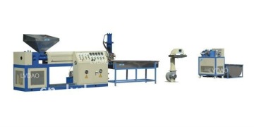 plastic recycling extruder