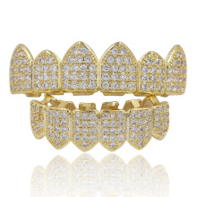 High-Quality Hip Hop Style Gold-Plated Teeth Grillz with Micro Pave CZ Diamonds for Top & Bottom Teeth