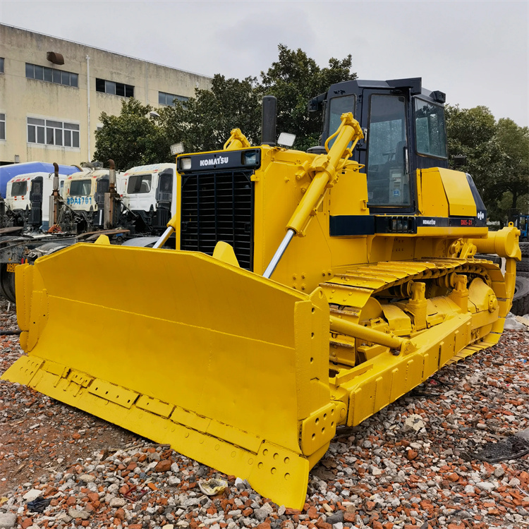 used D85 bulldozer (1)