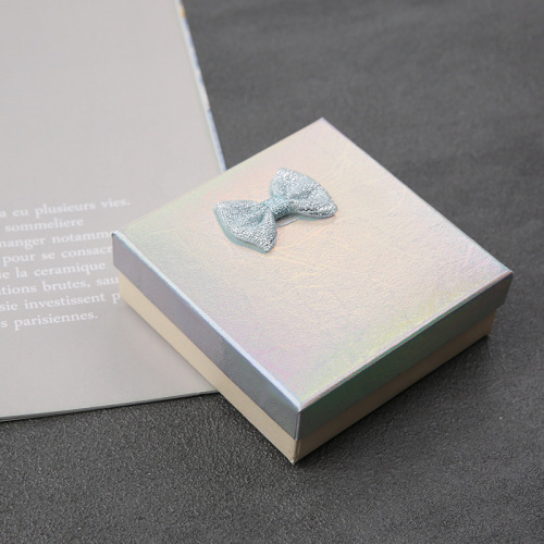 Papel de textura holográfica de lujo personalizado con caja de regalo de joyería de embalaje de plata láser con cinta al por mayor