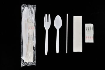wrapped cutlery/cutlery kit/school cutlery kit/wholesale disposable plastic cutlery kit