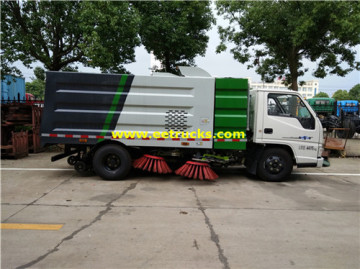 JMC 115HP 2 Ton Road Sweeper Vehicles