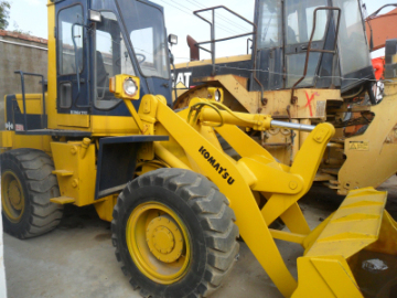 KOMATSU WA100 LOADER