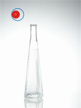 Creative Sloping Shoulder Glass Diamond Bottle