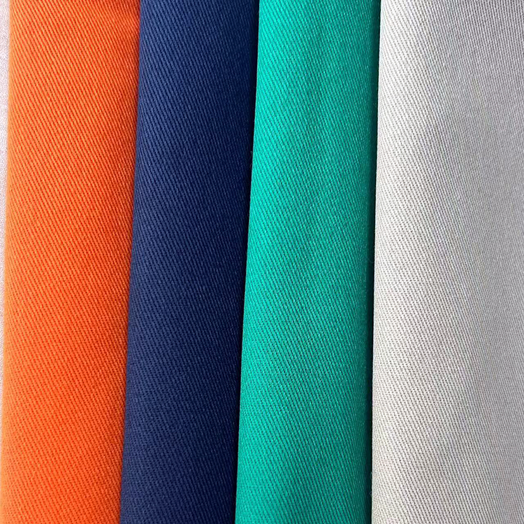 Tecido de roupas de trabalho tingidas uniformes de sarja de poliéster 100% 100%