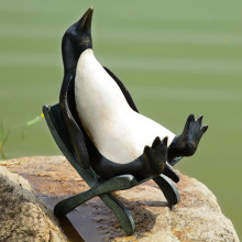 Aquarium Decoration Fiberglass Polysein Madagascar Penguin Sculpture