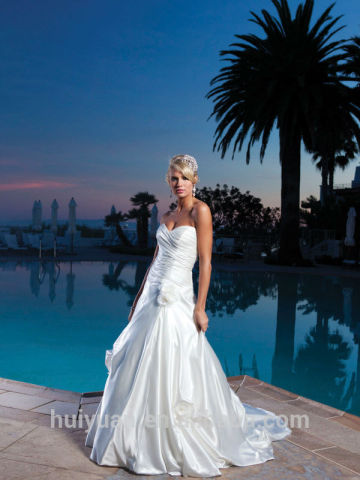 white sweetheart neck low cut beach casual wedding dresses patterns