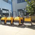 Road Roller สำหรับวิศวกรรมเครื่องยนต์ดีเซลเครื่องยนต์เบนซินสั่นสะเทือน